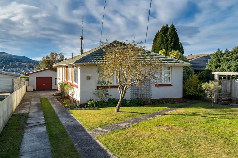 Photo of property in 14 Grigor Street, Brockville, Dunedin, 9011