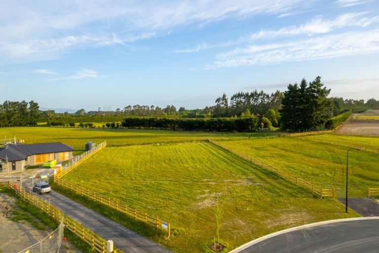 Photo of property in 67 Ridgeland Way, West Melton, 7618