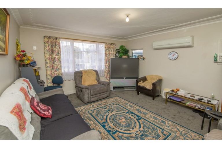 Photo of property in 230a Breezes Road, Aranui, Christchurch, 8061