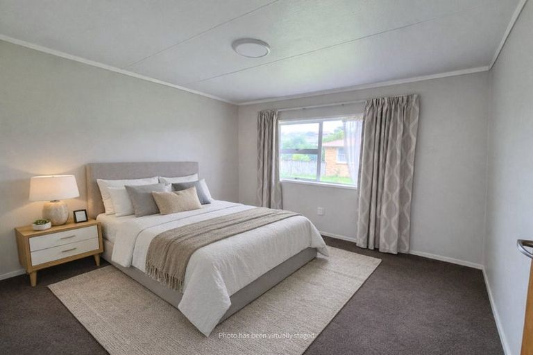 Photo of property in 4 Heather Place, Melville, Hamilton, 3206