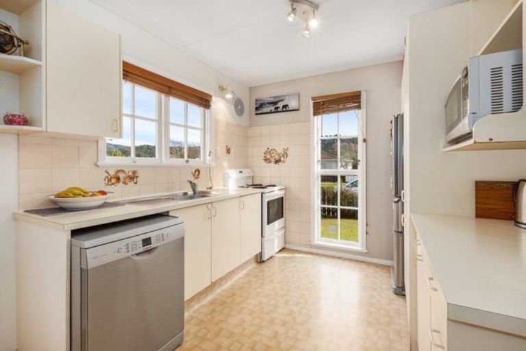 Photo of property in 156 Wise Street, Wainuiomata, Lower Hutt, 5014