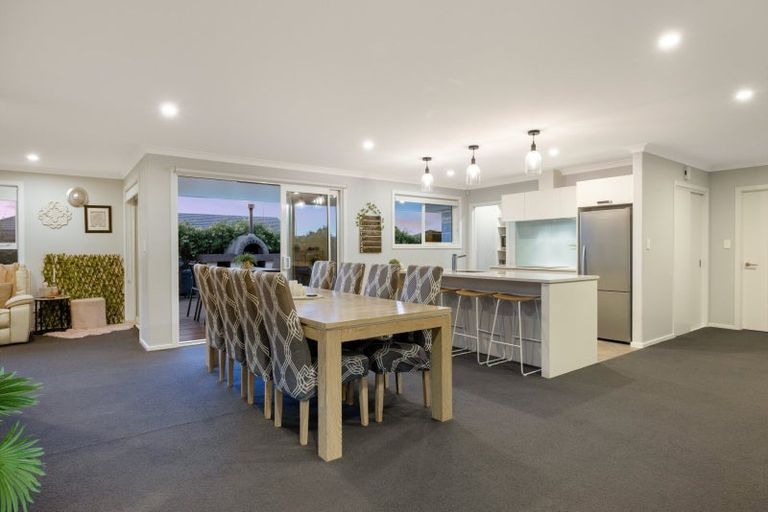 Photo of property in 146 The Boulevard, Papamoa Beach, Papamoa, 3118