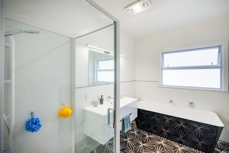 Photo of property in 7 Goodwyn Crescent, Hokowhitu, Palmerston North, 4410