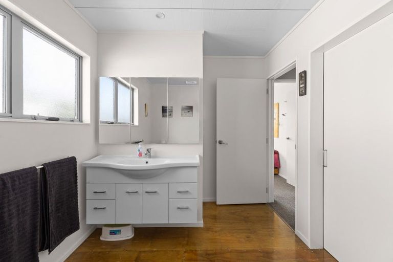 Photo of property in 33 Lower High Street, Marton, 4710