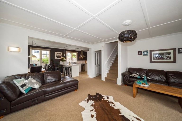 Photo of property in 191 Tukapa Street, Westown, New Plymouth, 4310