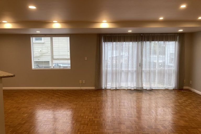 Photo of property in 45 Ellice Street, Mount Victoria, Wellington, 6011