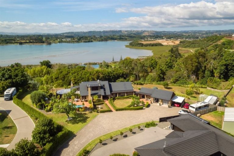 Photo of property in 75 Margaret Drive, Omokoroa, 3114