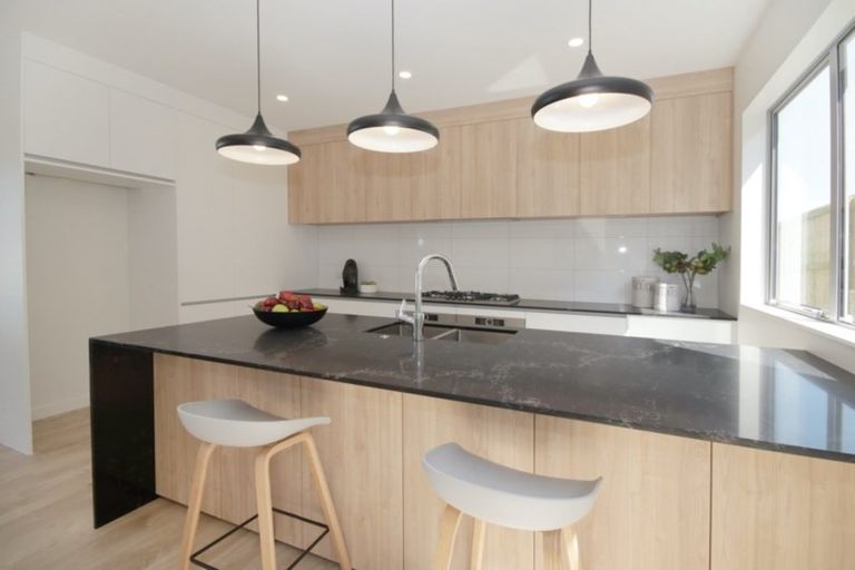 Photo of property in 28 Grut Greens, Silverdale, 0932