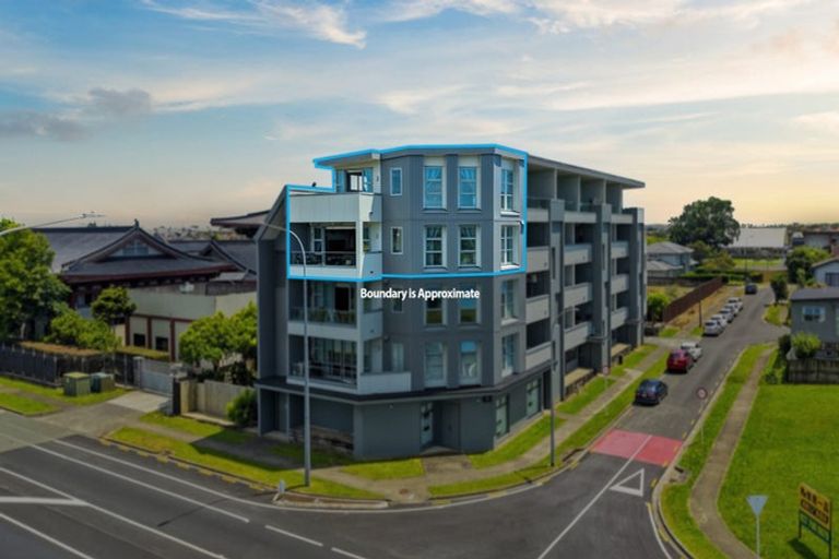 Photo of property in 15/63 Kestev Drive, Flat Bush, Auckland, 2016
