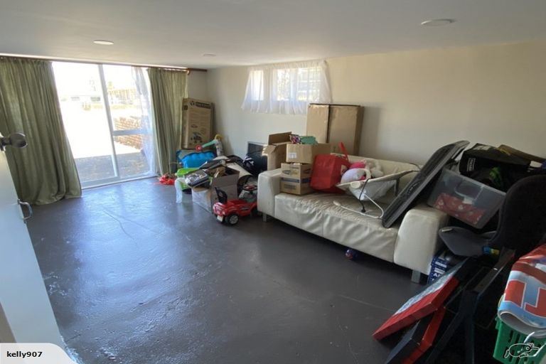 Photo of property in 10 Hyde Street, Manurewa East, Auckland, 2102