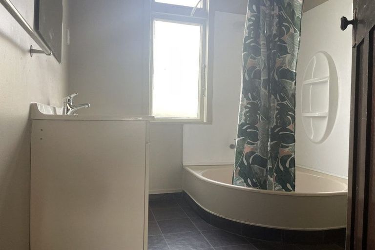 Photo of property in 301 Elles Road, Strathern, Invercargill, 9812