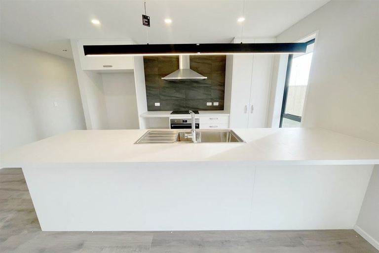 Photo of property in 28b Hilton Drive, Amberley, 7410