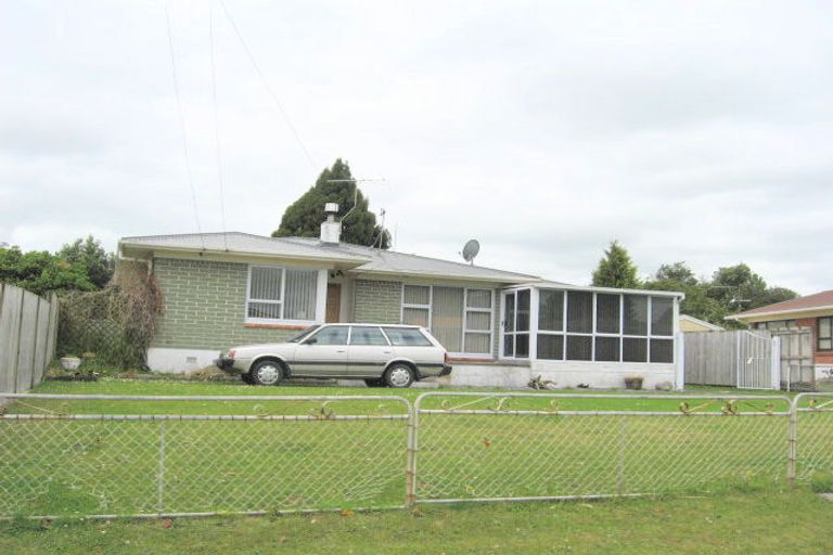 Photo of property in 65 Rosehill Drive, Rosehill, Papakura, 2113