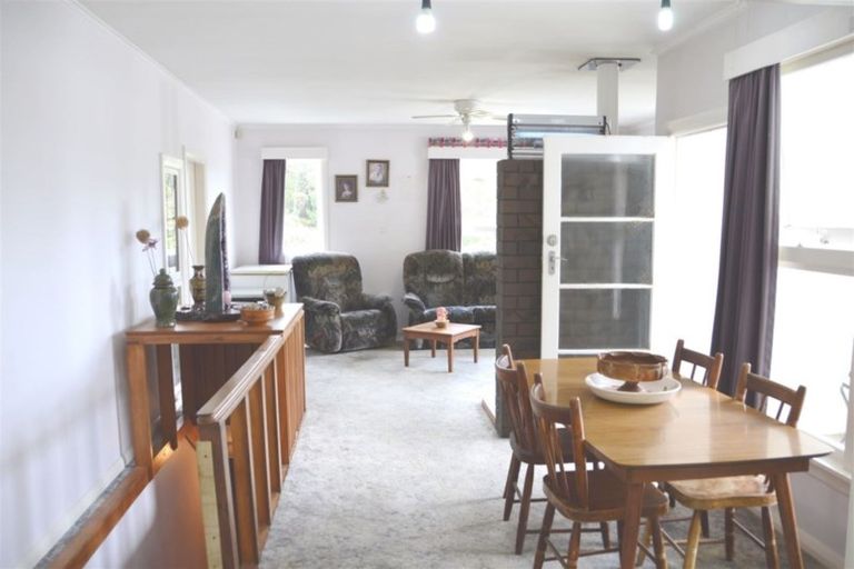 Photo of property in 42 Seaview Road, Paihia, 0200