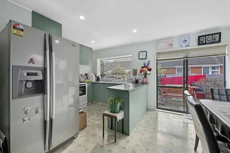 Photo of property in 30 Ararino Street, Trentham, Upper Hutt, 5018