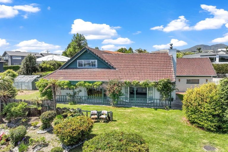 Photo of property in 1/10 Te Hepera Street, Waipahihi, Taupo, 3330