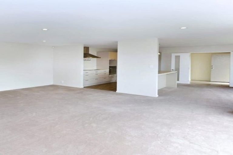 Photo of property in 56 Rannoch Drive, Broomfield, Christchurch, 8042