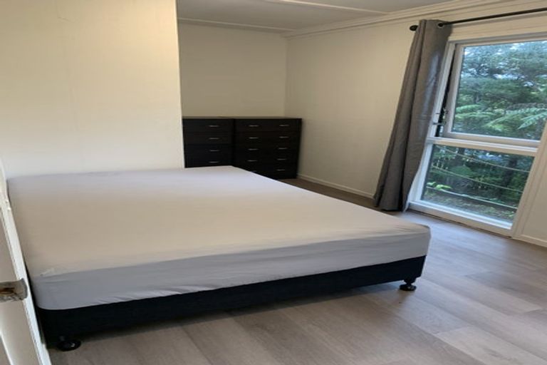 Photo of property in 55 Park Hill Road, Birkenhead, Auckland, 0626