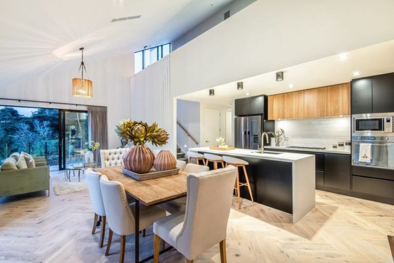 Photo of property in 21 Sunderland Avenue, Hobsonville, Auckland, 0616