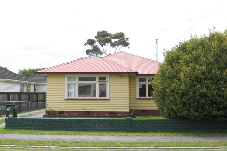 Photo of property in 5 Watson Street, Westport, 7825