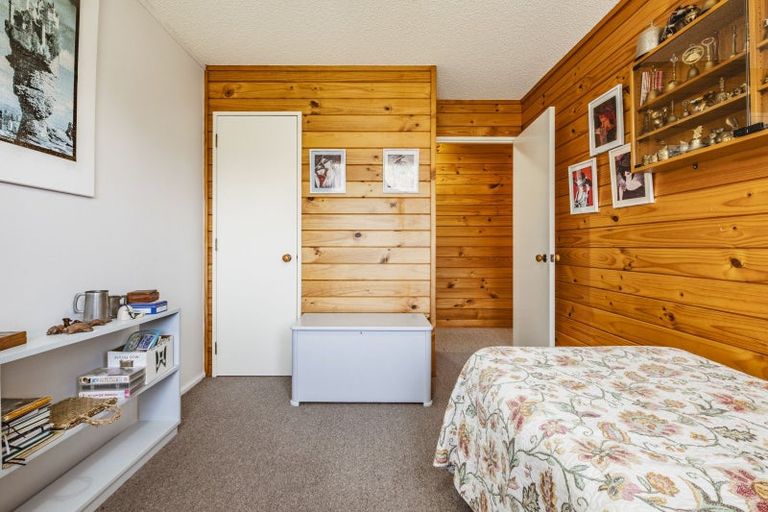 Photo of property in 26 Marchant Place, Westown, New Plymouth, 4310