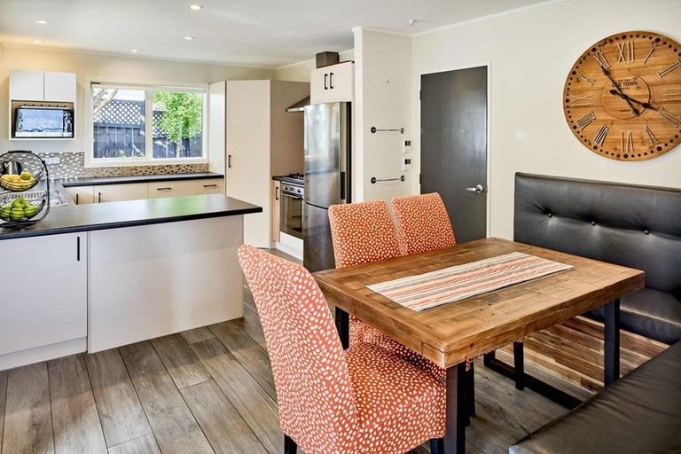 Photo of property in 68 Eskdale Road, Papakowhai, Porirua, 5024