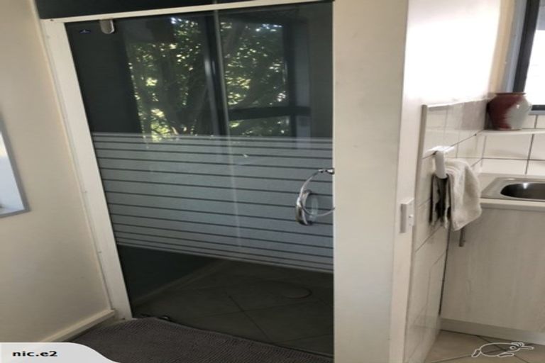 Photo of property in 45 Mana View Road, Paremata, Porirua, 5026