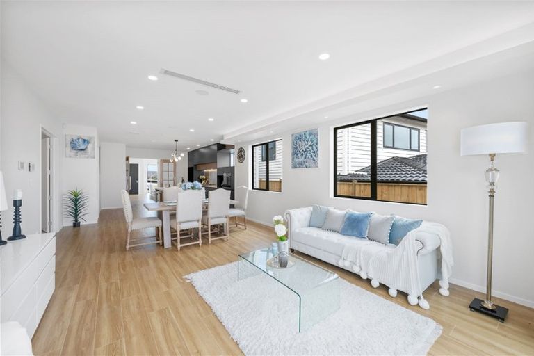 Photo of property in 8 Tiro Street, Flat Bush, Auckland, 2019