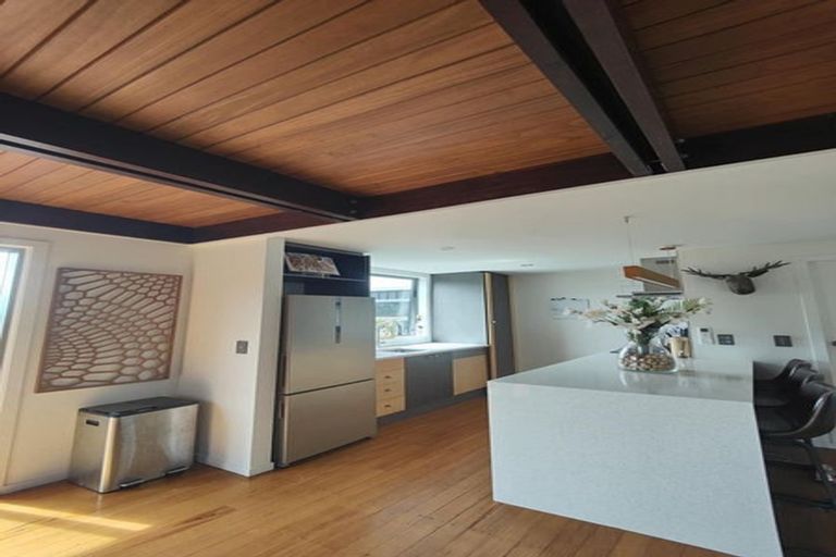 Photo of property in 2/146 Soleares Avenue, Mount Pleasant, Christchurch, 8081