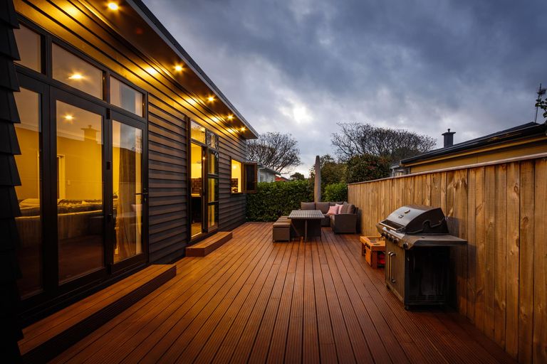 Photo of property in 30a Alfred Street, Roslyn, Palmerston North, 4414