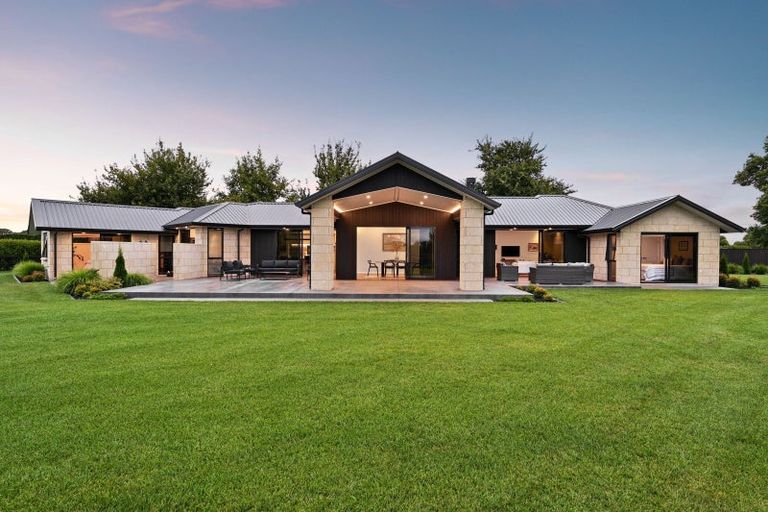 Photo of property in 300 Pickering Road, Tamahere, Hamilton, 3283