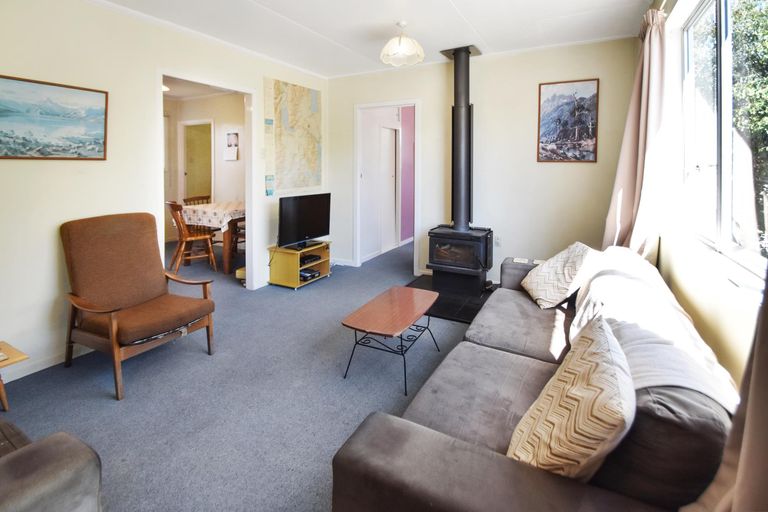 Photo of property in 140 Mackenzie Drive, Twizel, 7901