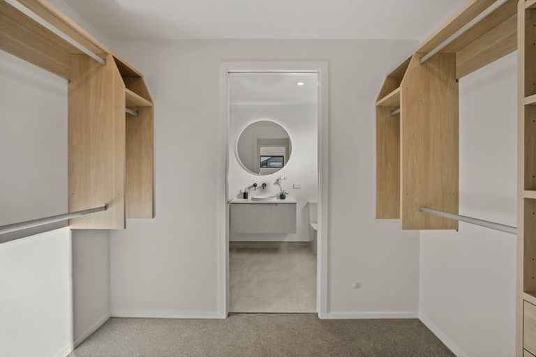 Photo of property in 47 Shepherd Road, Jacks Point, Queenstown, 9371