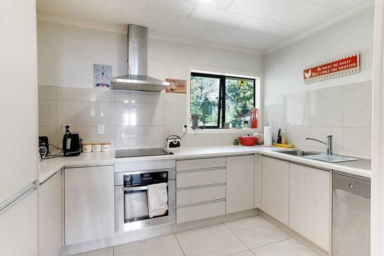 Photo of property in 50 Mile Road, Bombay, 2675