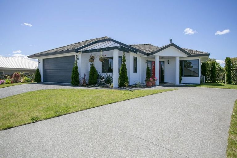 Photo of property in 17 Whetu Place, Nukuhau, Taupo, 3330
