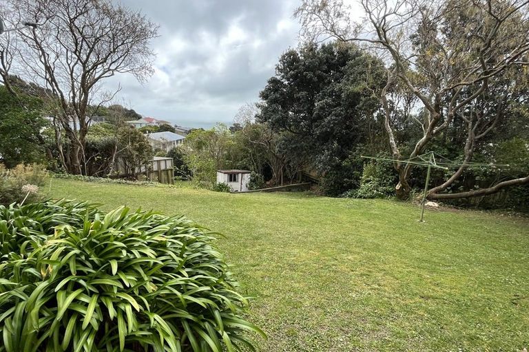 Photo of property in 6 Paua Place, Camborne, Porirua, 5026