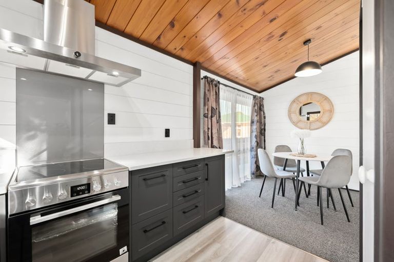 Photo of property in 3 Tasman Road, Otaki Beach, Otaki, 5512