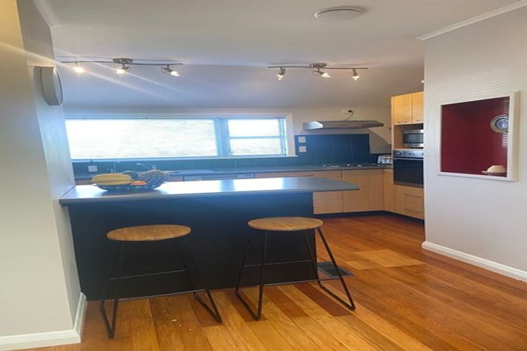 Photo of property in 69 Homebush Road, Khandallah, Wellington, 6035