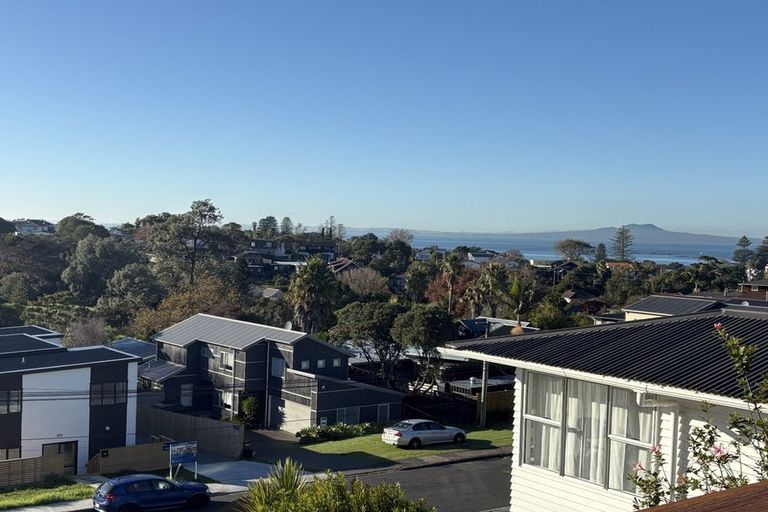 Photo of property in 5 Sealy Road, Torbay, Auckland, 0630