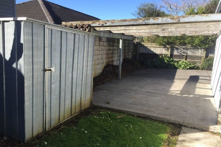 Photo of property in 3/35 Trentham Road, Papakura, 2110