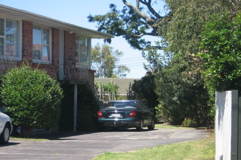 Photo of property in 10 Stanley Avenue, Milford, Auckland, 0620