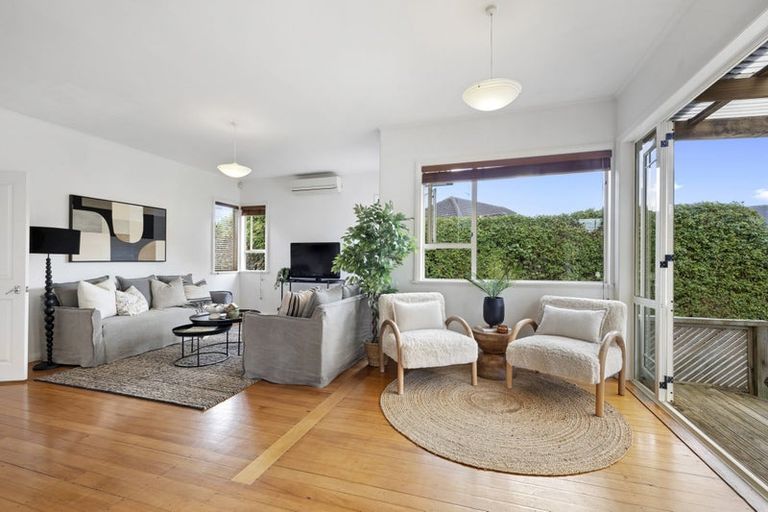 Photo of property in 49 Somerset Street, Brooklands, New Plymouth, 4310