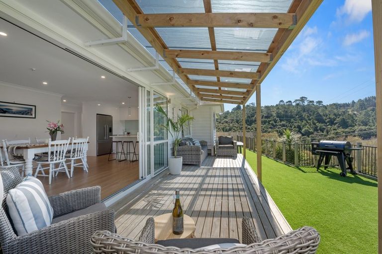 Photo of property in 22 Jeroboam Loop, Kumeu, 0810