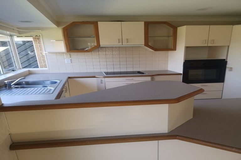 Photo of property in 26 Blake Boulevard, Papamoa Beach, Papamoa, 3118