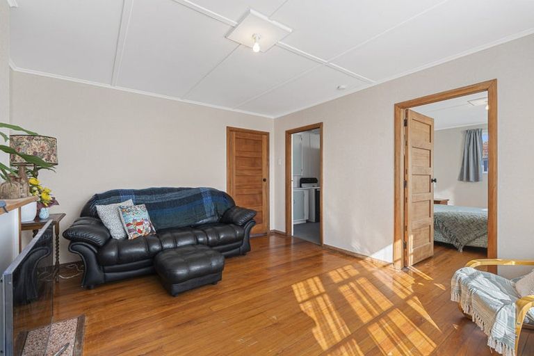 Photo of property in 38-40 Parris Street, Waitara, 4320