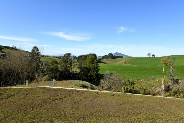 Photo of property in 183 Te Tahi Road, Puketotara, Te Awamutu, 3876