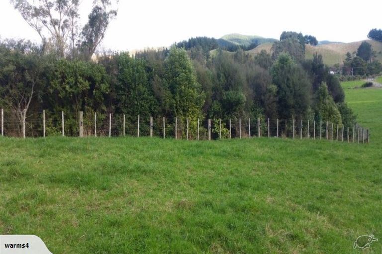 Photo of property in 964 Whitemans Valley Road, Whitemans Valley, Upper Hutt, 5371