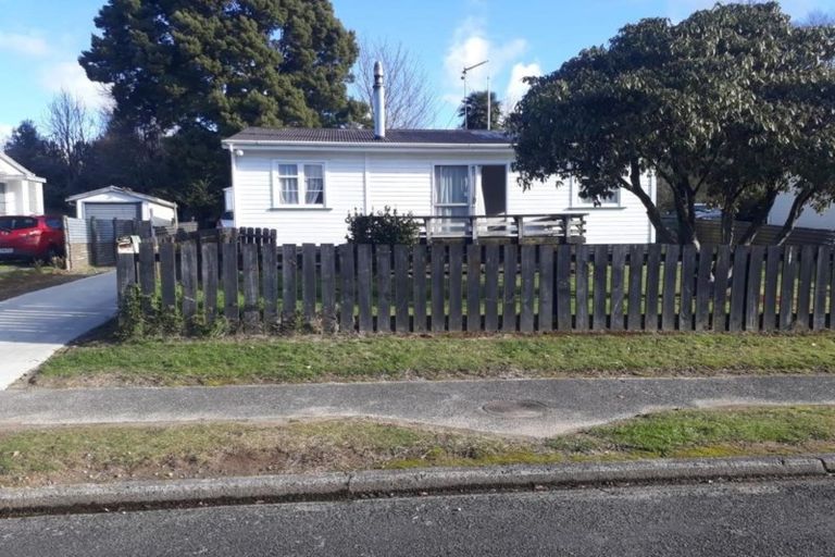 Photo of property in 76 Clyde Street, Tokoroa, 3420