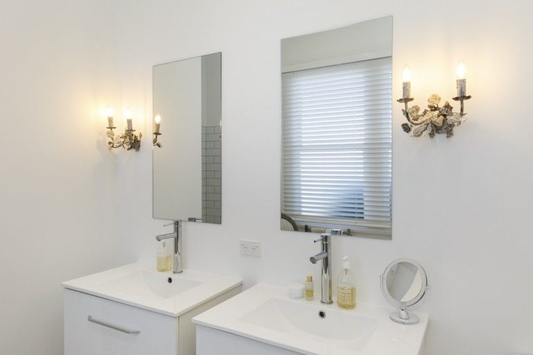 Photo of property in 66 Batt Street, West End, Palmerston North, 4410