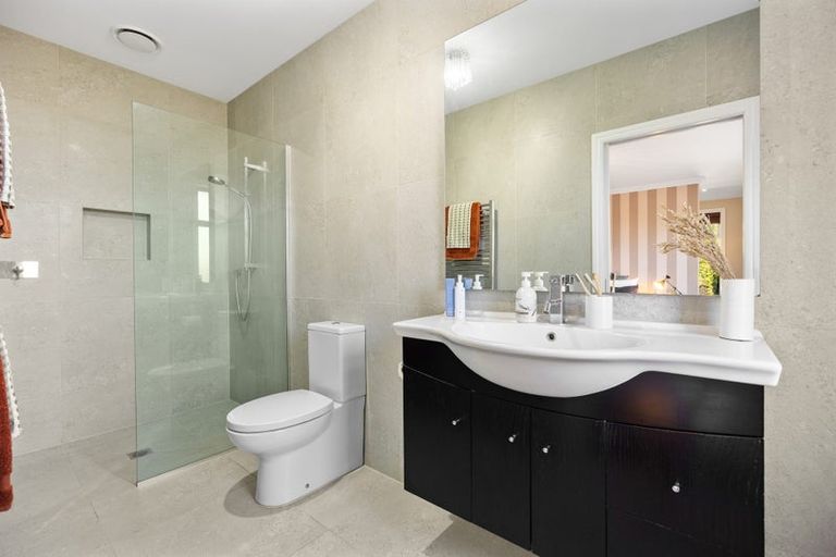 Photo of property in 18 Ernest Place, Brightwater, 7022